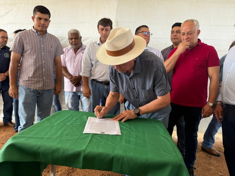 Sinop:Assinada ordem de serviço para início da pavimentação na estrada Selene